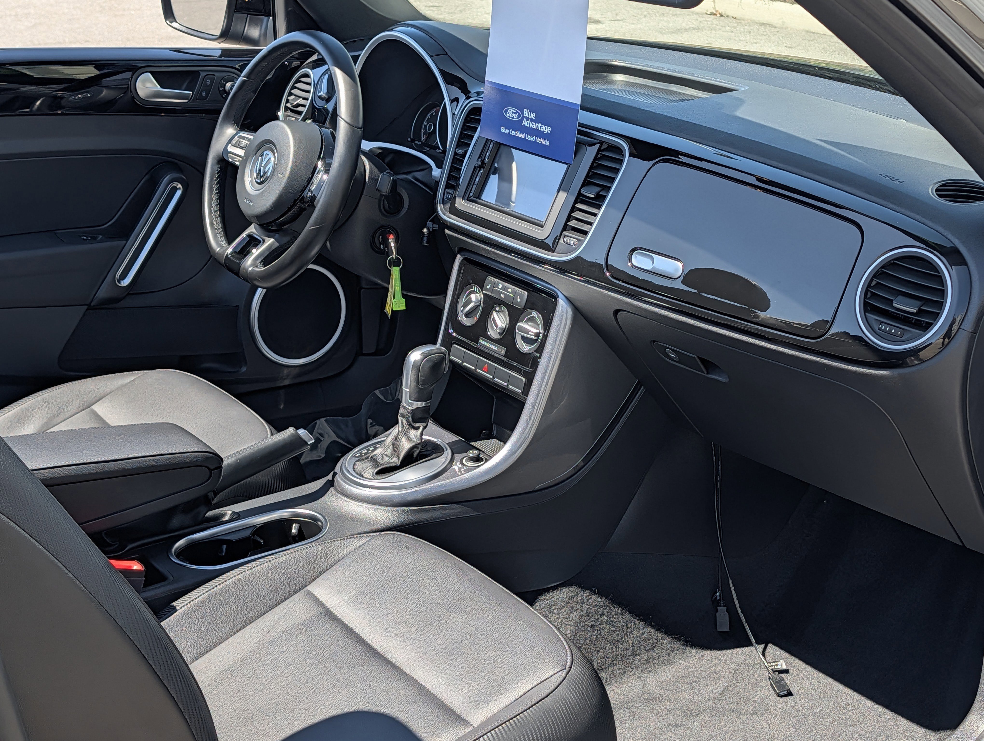 Used 2018 Volkswagen Beetle 2.0T S image 14