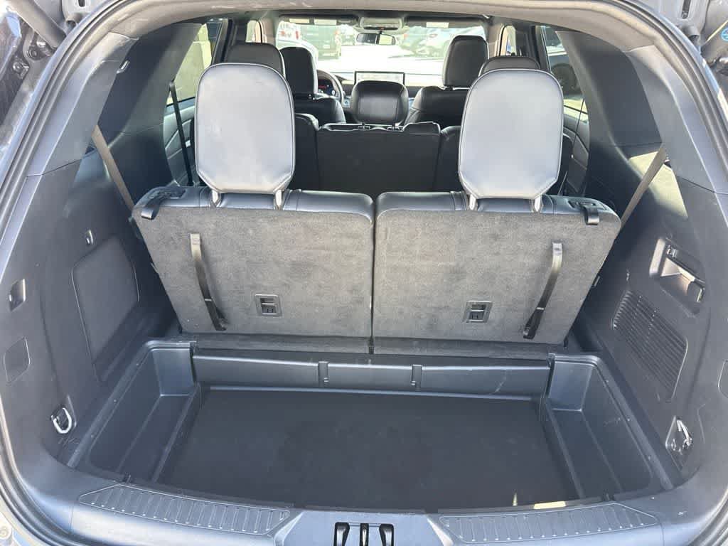 Certified 2025 Ford Explorer ST-Line RWD image 10
