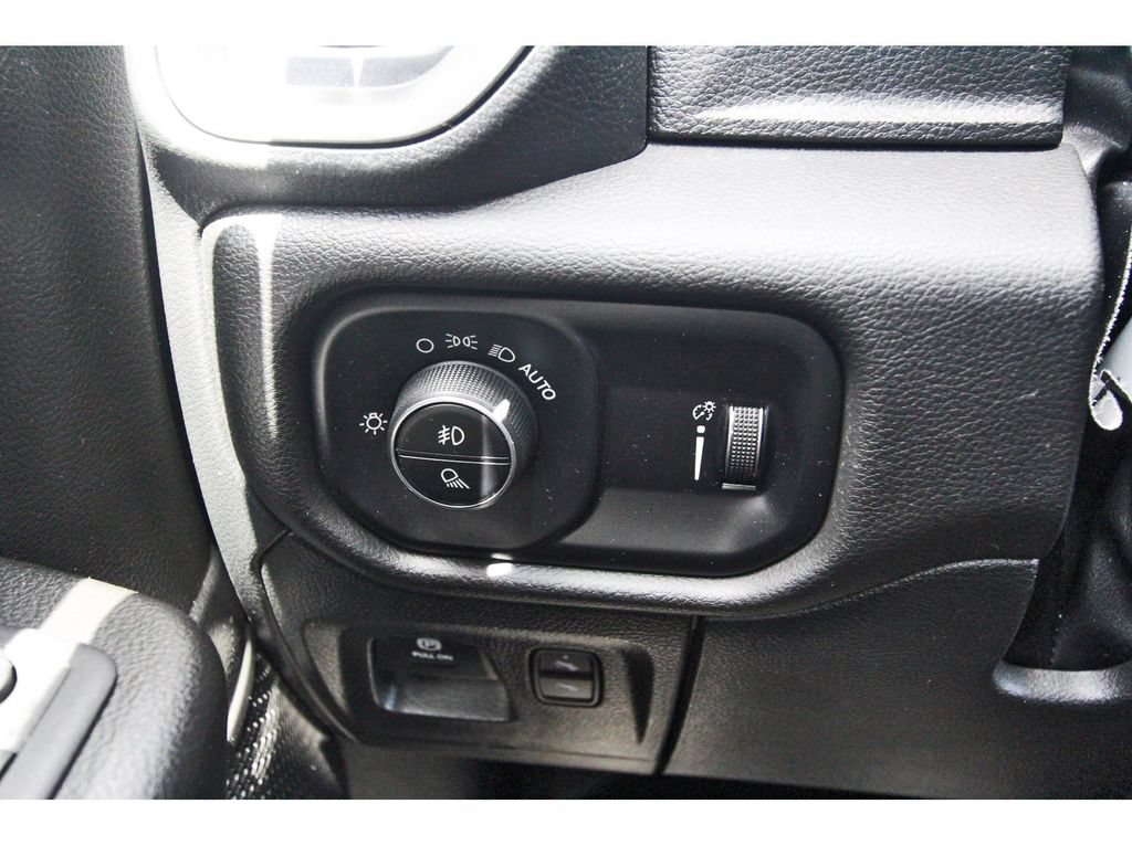 Used 2024 RAM 1500 Lone Star RWD image 19