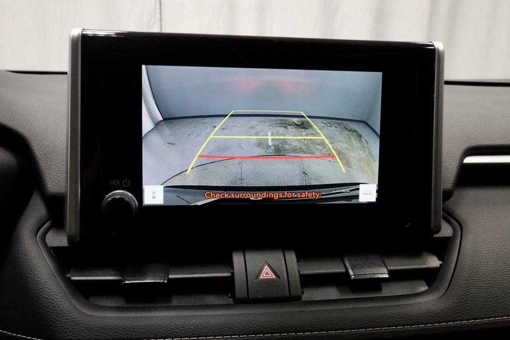 Used 2025 Toyota RAV4 XLE image 9