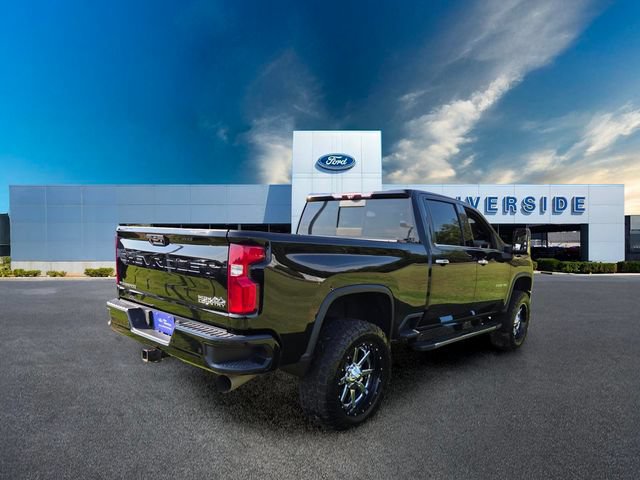 Used 2020 Chevrolet Silverado 2500 High Country w/ Z71 Off-Road Package AWD/4WD image 7