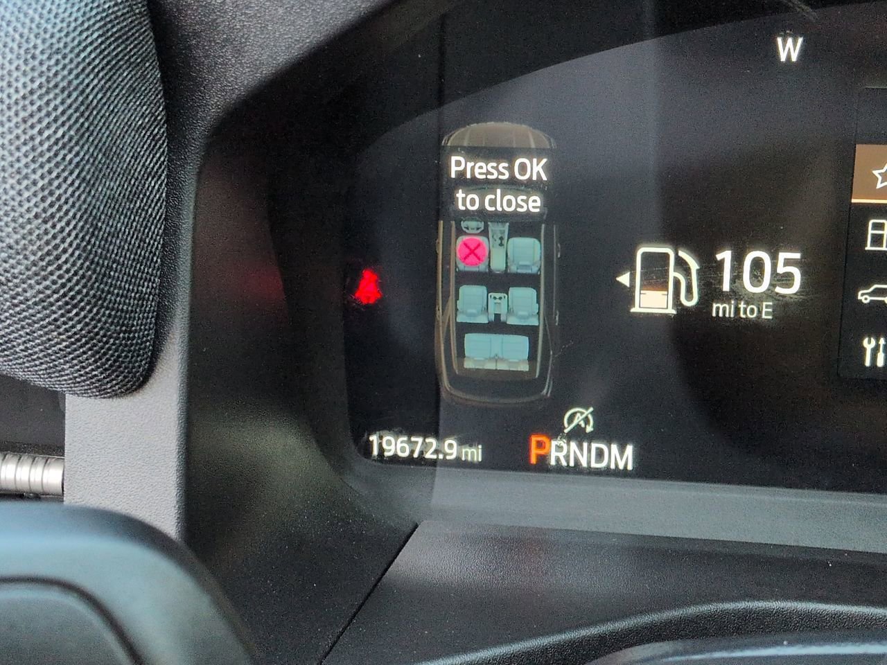 Certified 2025 Ford Explorer ST w/ Sun And Sound Package image 27