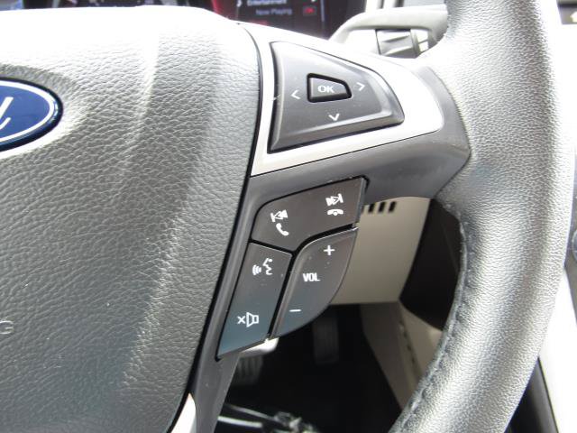 Certified 2018 Ford Fusion SE w/ Equipment Group 602A FWD image 21