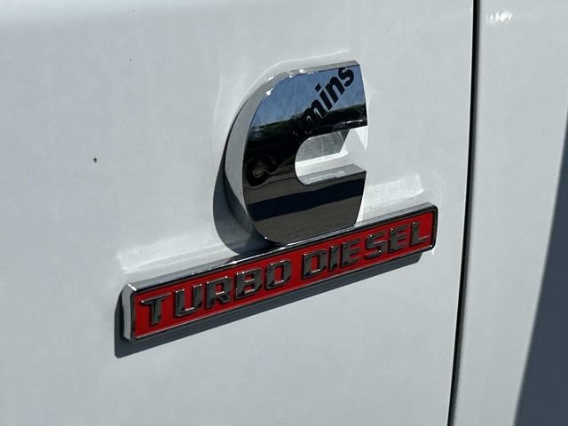 Used 2024 RAM 2500 Tradesman w/ Chrome Appearance Group AWD/4WD image 11