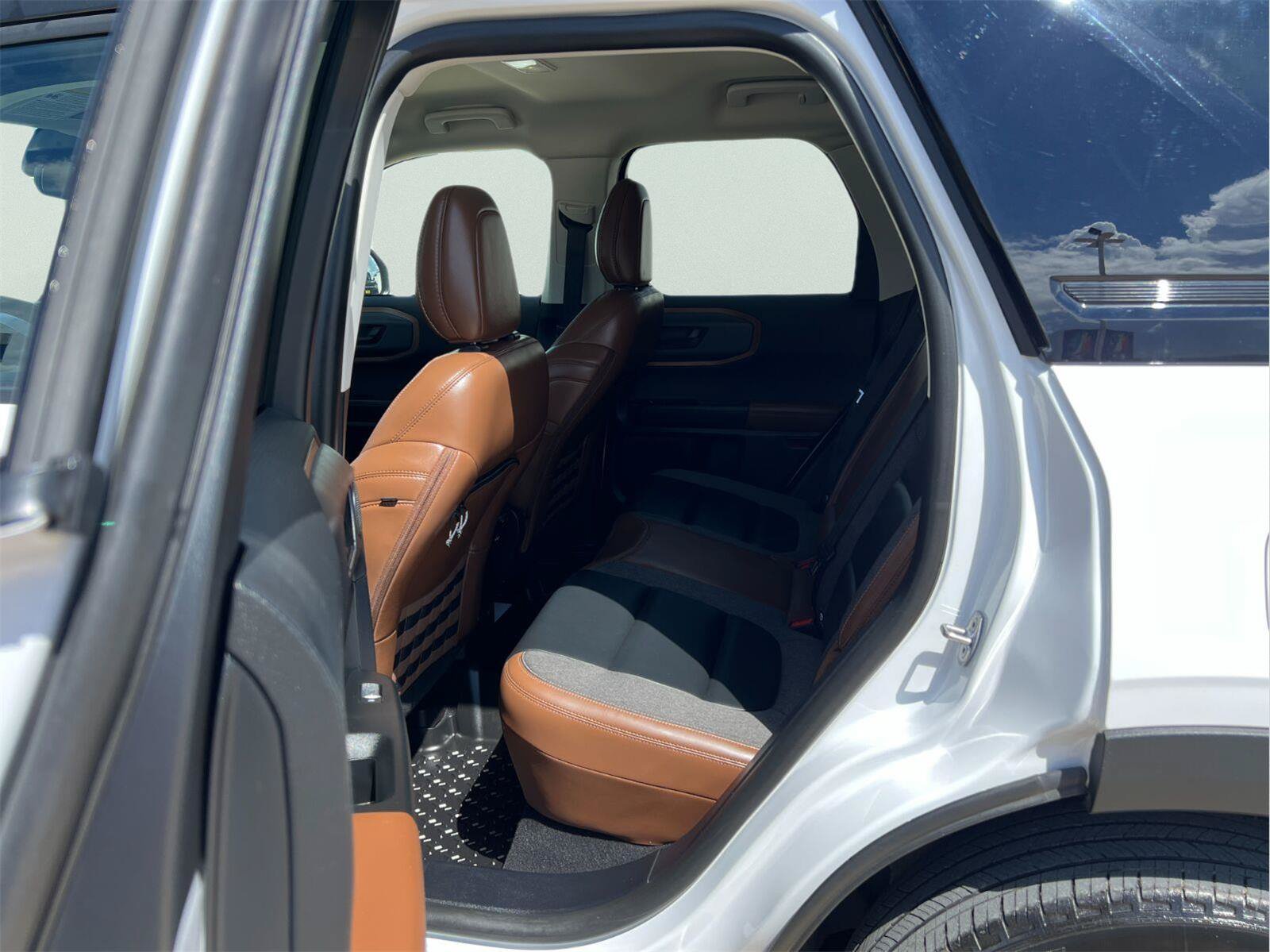 Certified 2023 Ford Bronco Sport Outer Banks w/ Tech Package AWD/4WD image 20