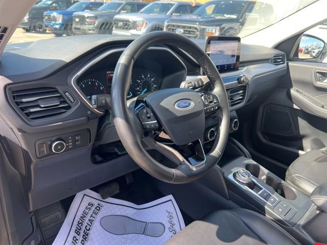 Certified 2022 Ford Escape SEL image 15