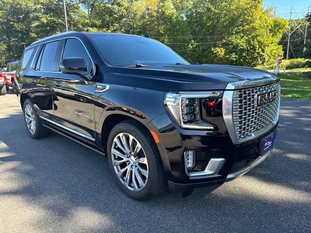 Used 2021 GMC Yukon Denali w/ Denali Ultimate Package AWD/4WD image 4