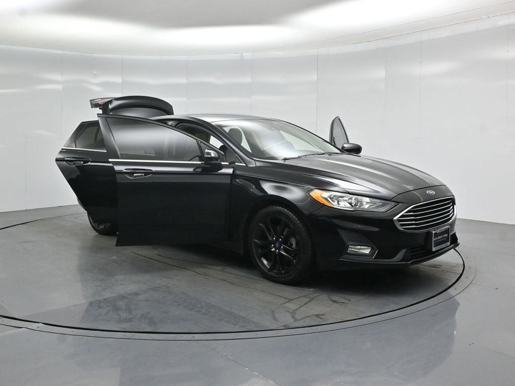 Certified 2020 Ford Fusion SE w/ Equipment Group 151A image 54