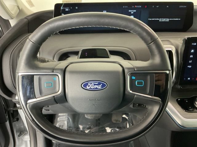 Certified 2025 Ford Expedition Platinum AWD/4WD image 18