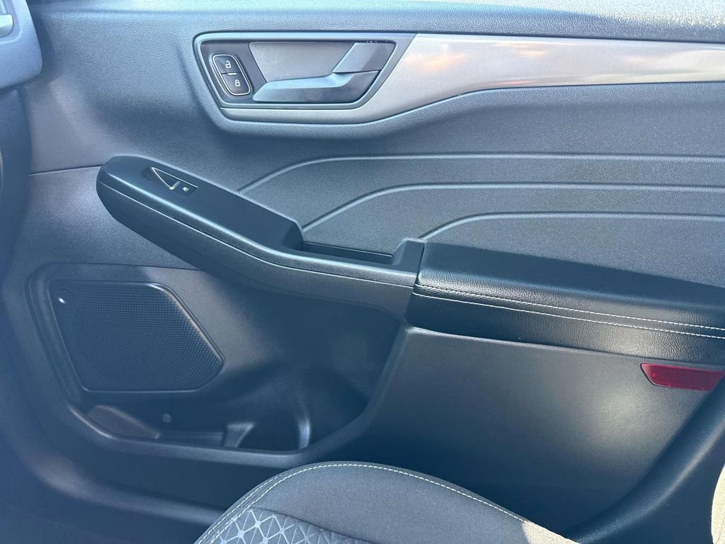 Certified 2024 Ford Escape Active image 29