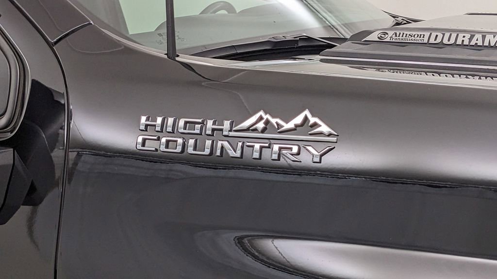 Used 2022 Chevrolet Silverado 3500 High Country image 43