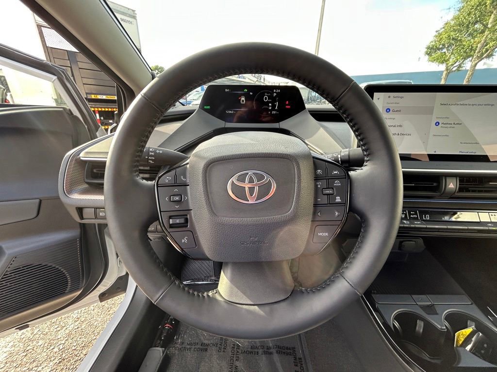 Used 2024 Toyota Prius Limited w/ Limited Premium Package FWD image 14