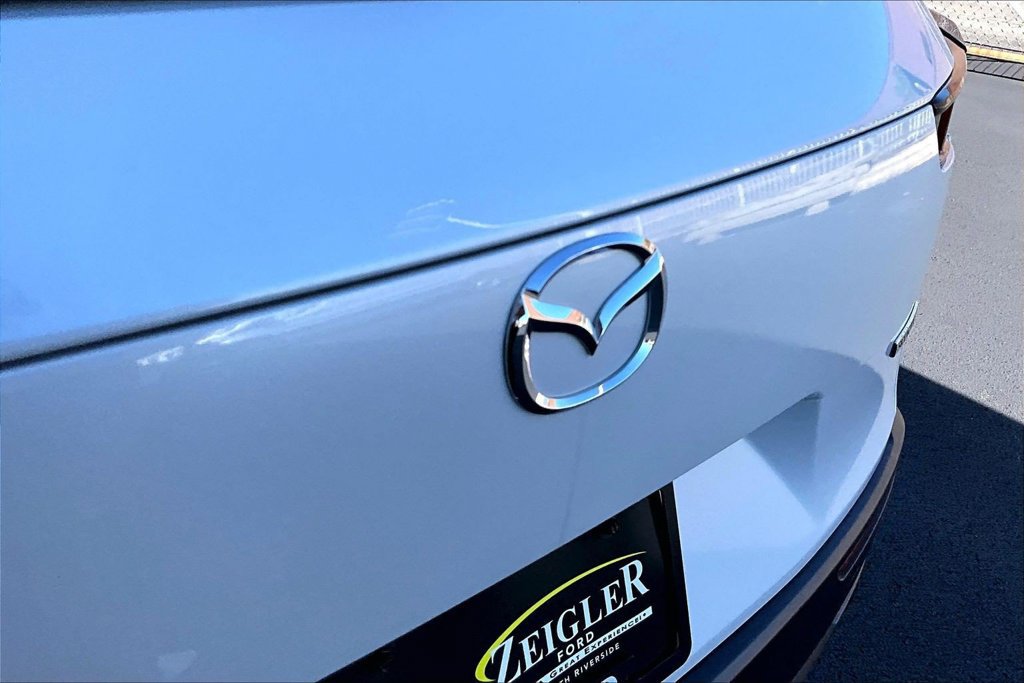 Used 2025 MAZDA CX-50 AWD 2.5 S w/ Premium Plus Pkg image 31