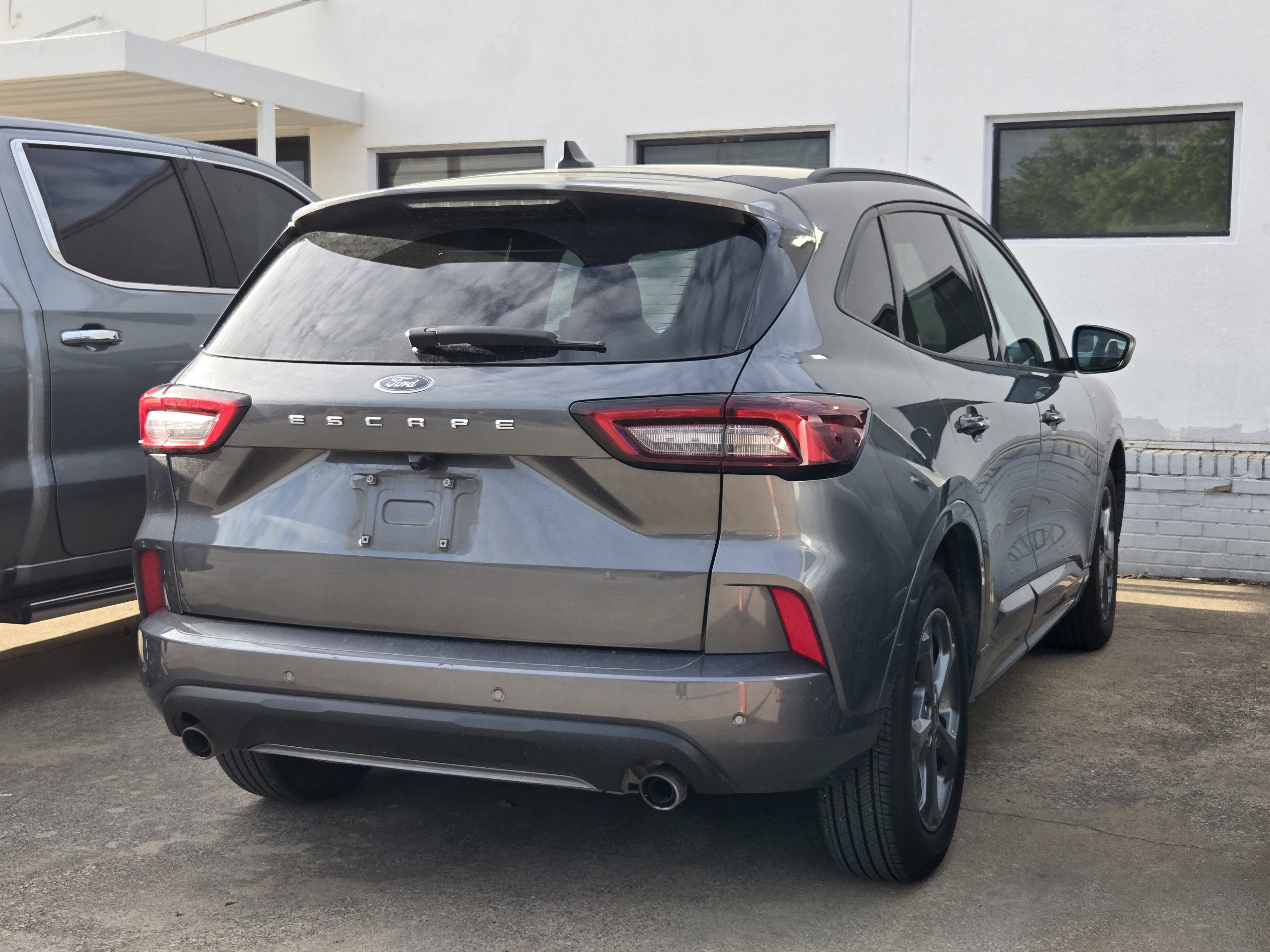 Certified 2023 Ford Escape ST-Line w/ Tech Pack #1 FWD image 4