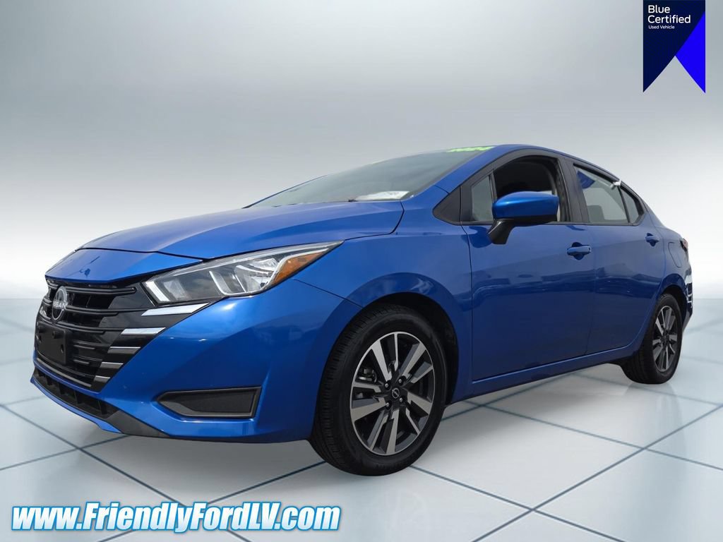 Used 2024 Nissan Versa SV FWD image 2