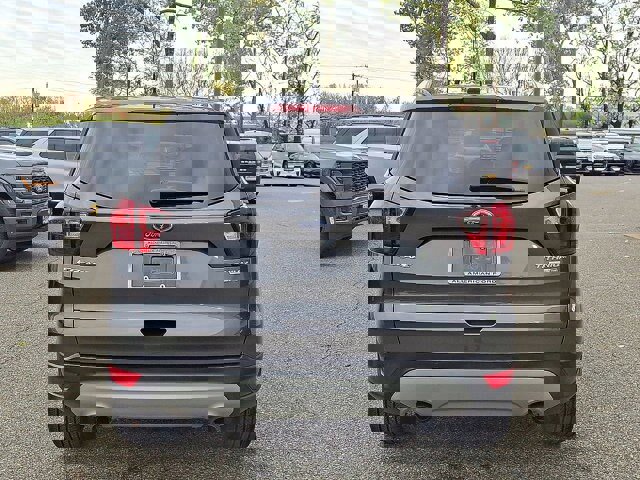 Certified 2019 Ford Escape Titanium image 4