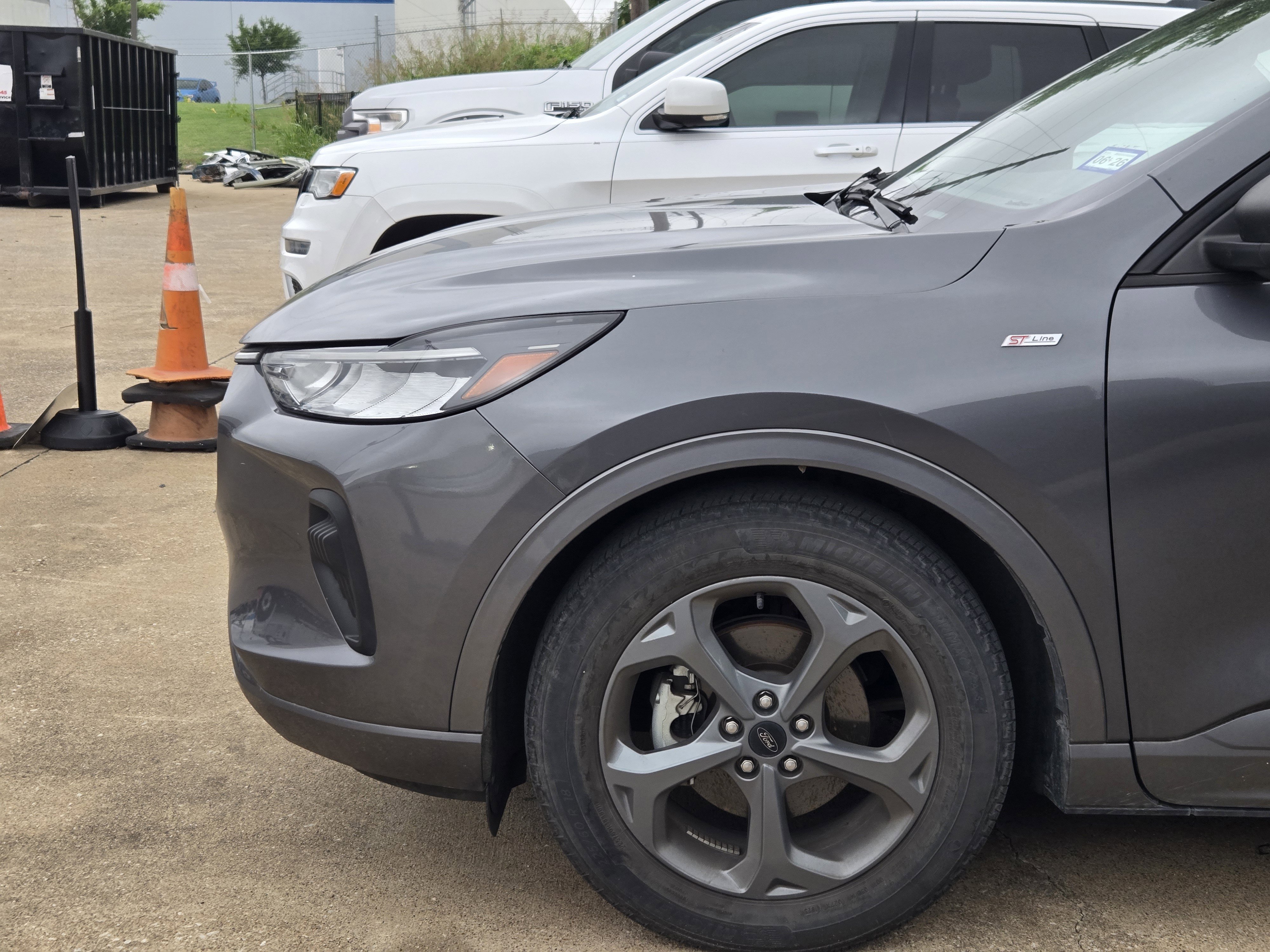 Certified 2023 Ford Escape ST-Line w/ Tech Pack #1 FWD image 8