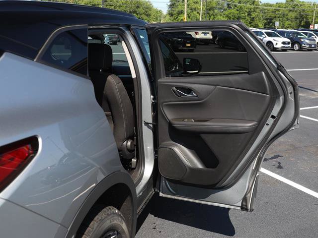 Used 2023 Chevrolet Blazer LT w/ Convenience Package FWD image 30