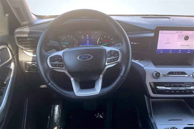 Certified 2024 Ford Explorer XLT image 7