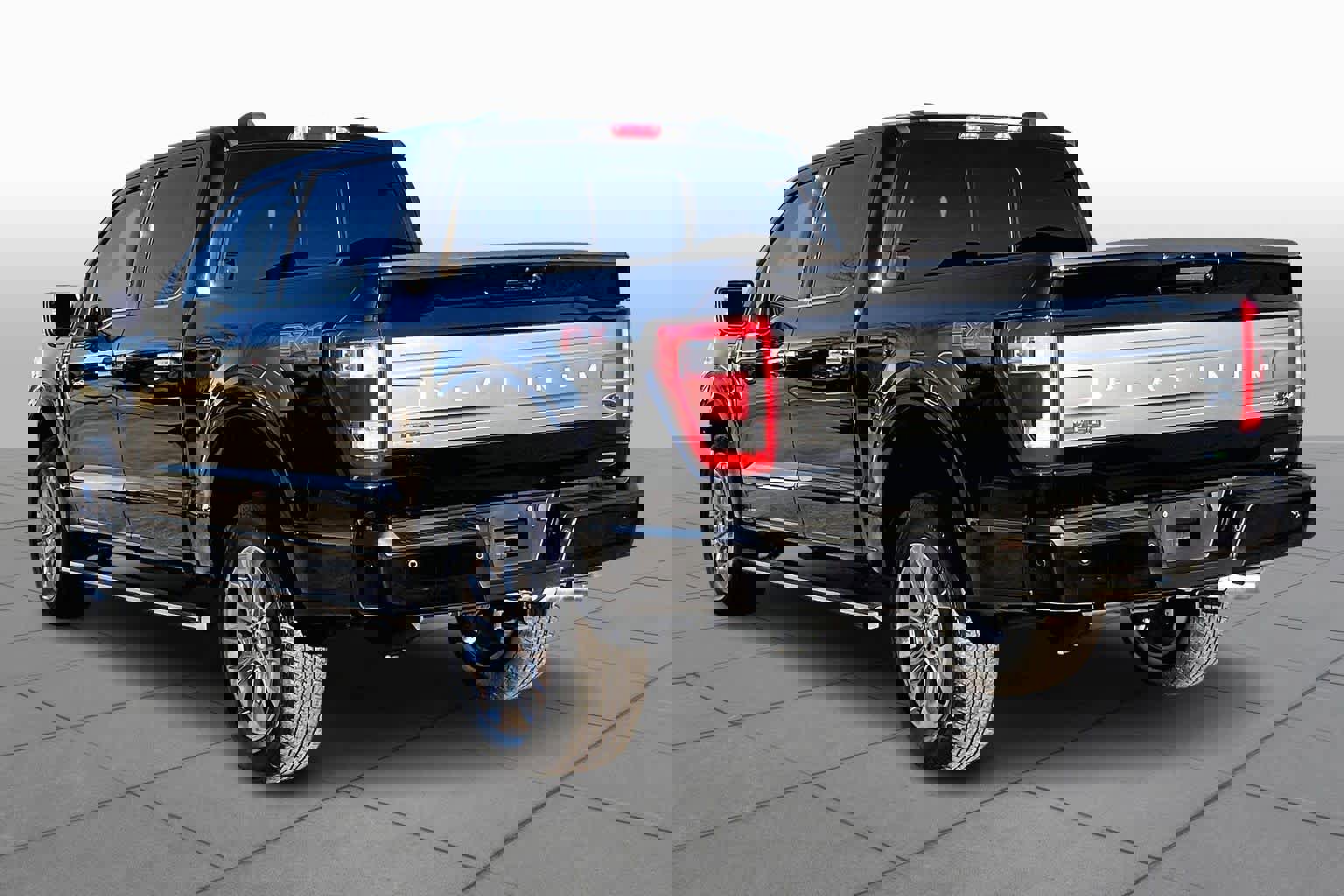 Certified 2023 Ford F150 Platinum w/ Equipment Group 701A High image 2