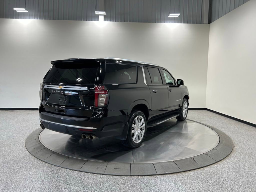Used 2021 Chevrolet Suburban High Country AWD/4WD image 7