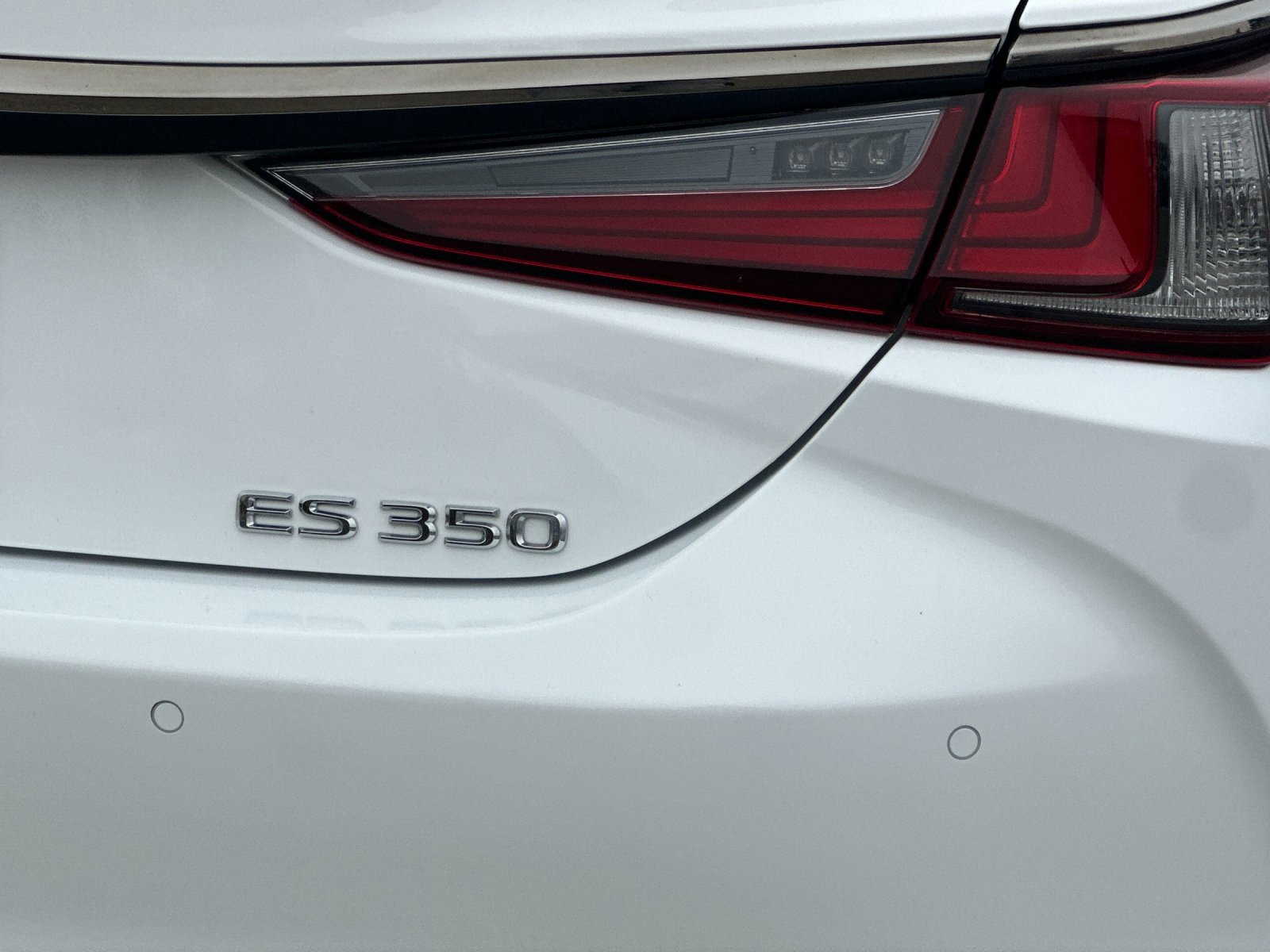 Used 2023 Lexus ES 350 F Sport image 25