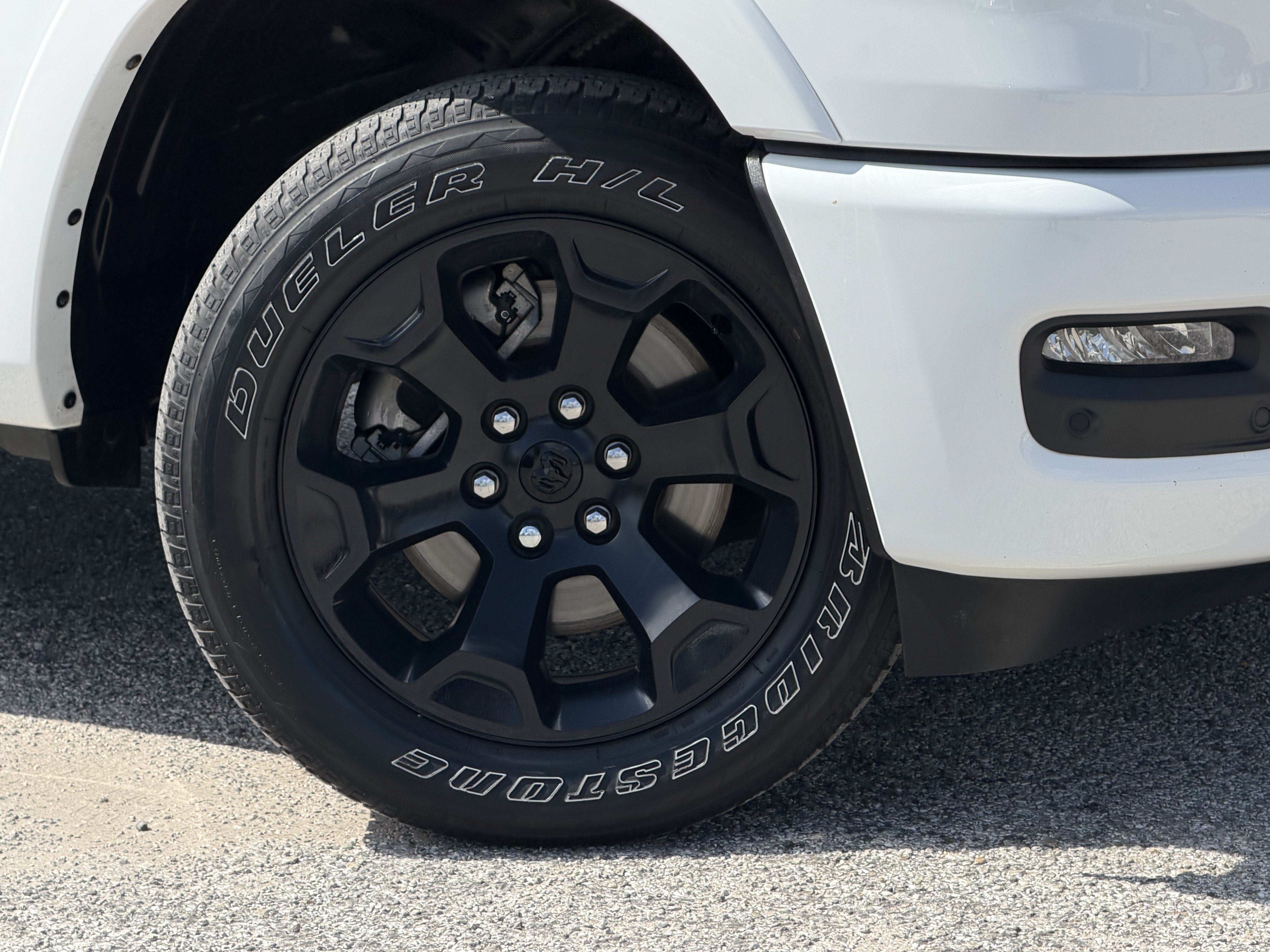 Used 2025 RAM 1500 Lone Star AWD/4WD image 3
