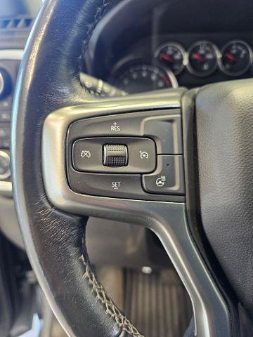 Used 2022 Chevrolet Silverado 1500 LT AWD/4WD image 17