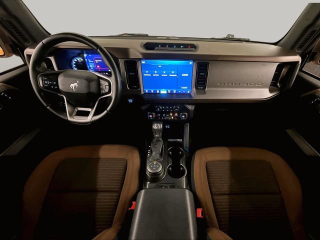 Certified 2021 Ford Bronco Outer Banks w/ Sasquatch Package AWD/4WD image 14