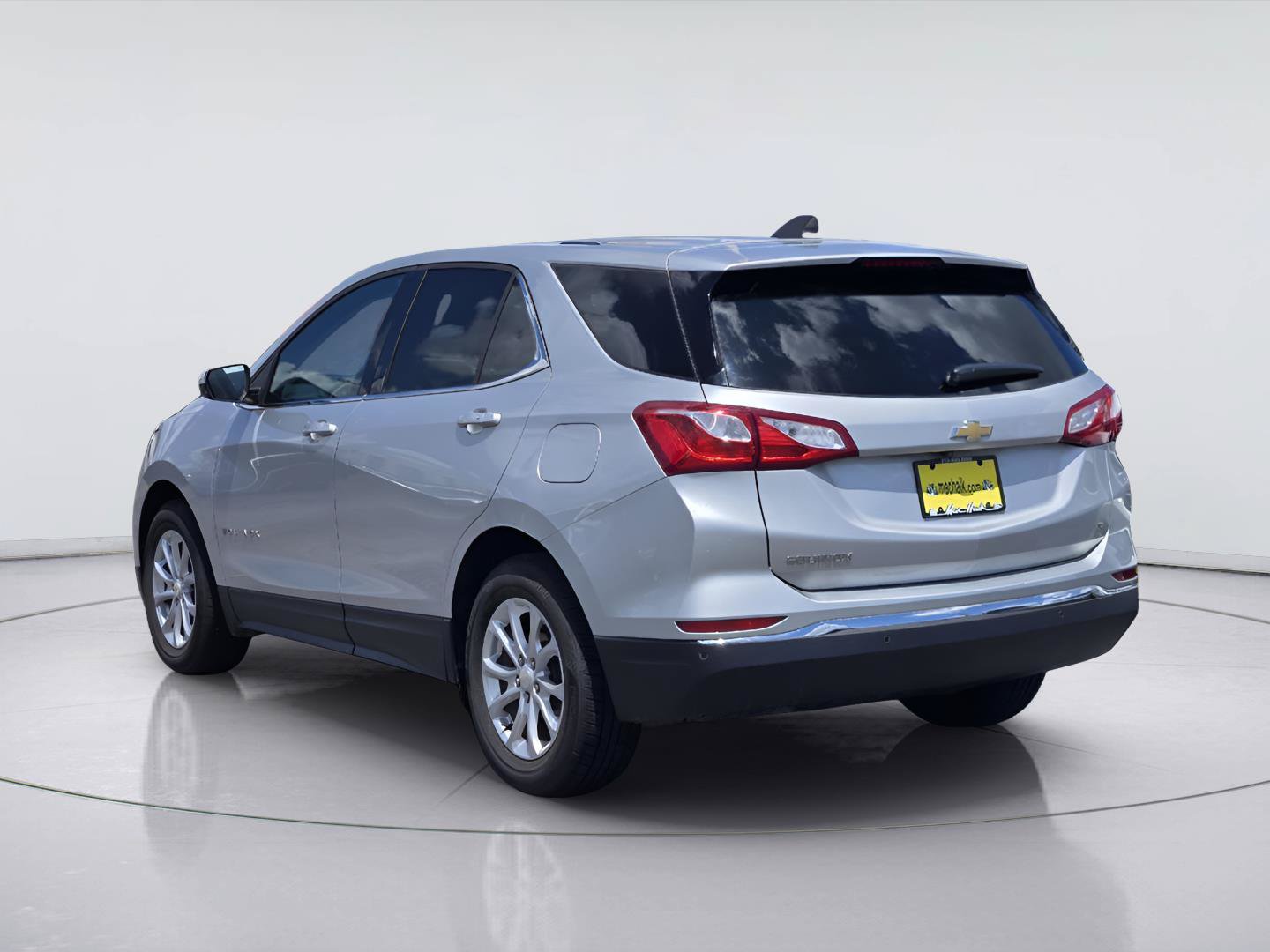 Used 2019 Chevrolet Equinox LT FWD image 8