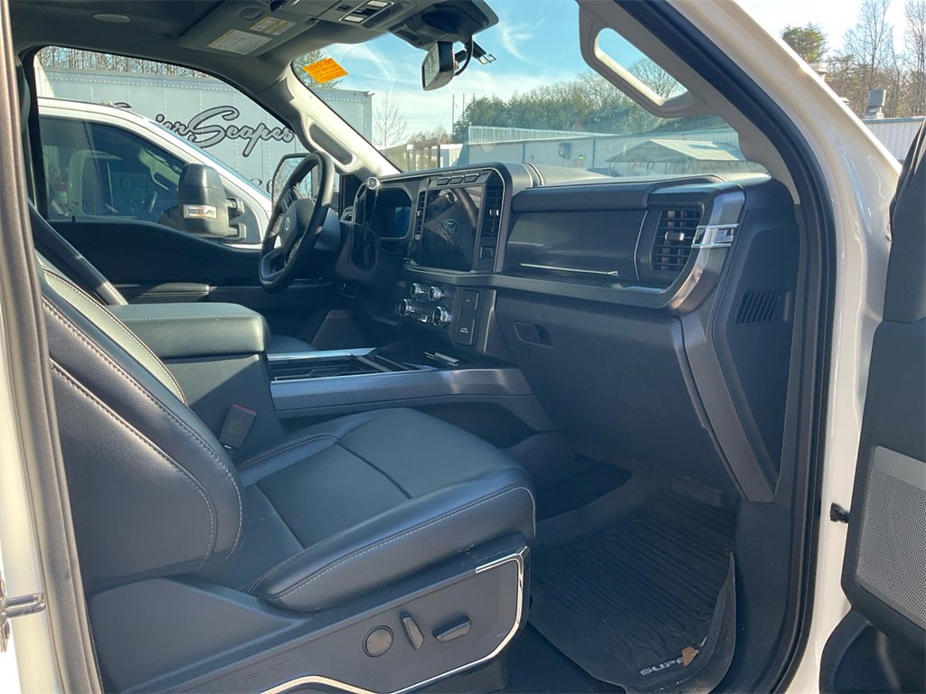 Certified 2024 Ford F350 Lariat w/ Lariat Ultimate Package image 7