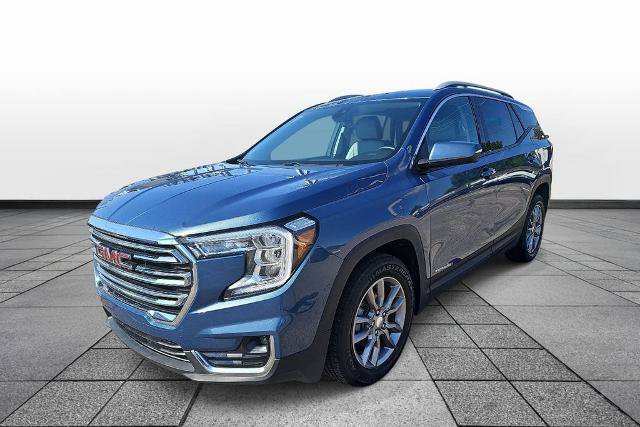 Used 2024 GMC Terrain SLT