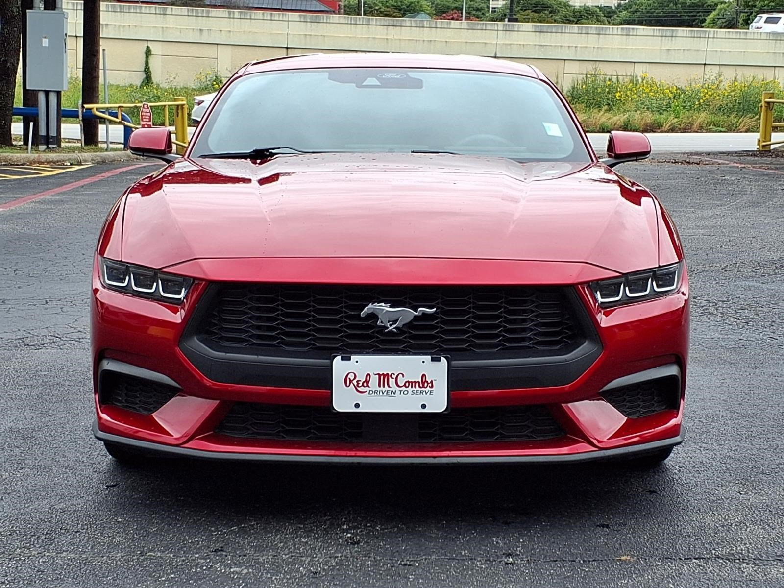 Certified 2024 Ford Mustang Coupe RWD image 2