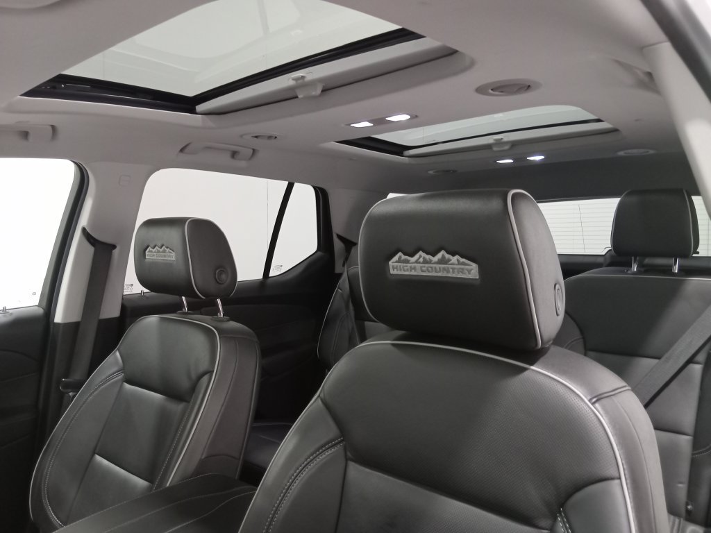 Used 2020 Chevrolet Traverse High Country AWD/4WD image 16