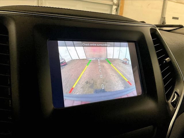 Used 2020 Jeep Cherokee Latitude Plus AWD/4WD image 20