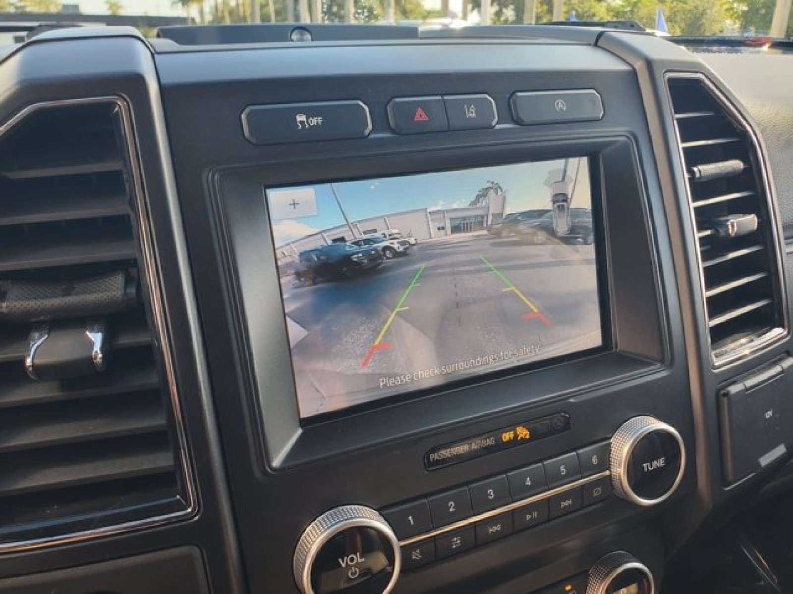 Certified 2021 Ford Expedition Max Limited RWD image 23