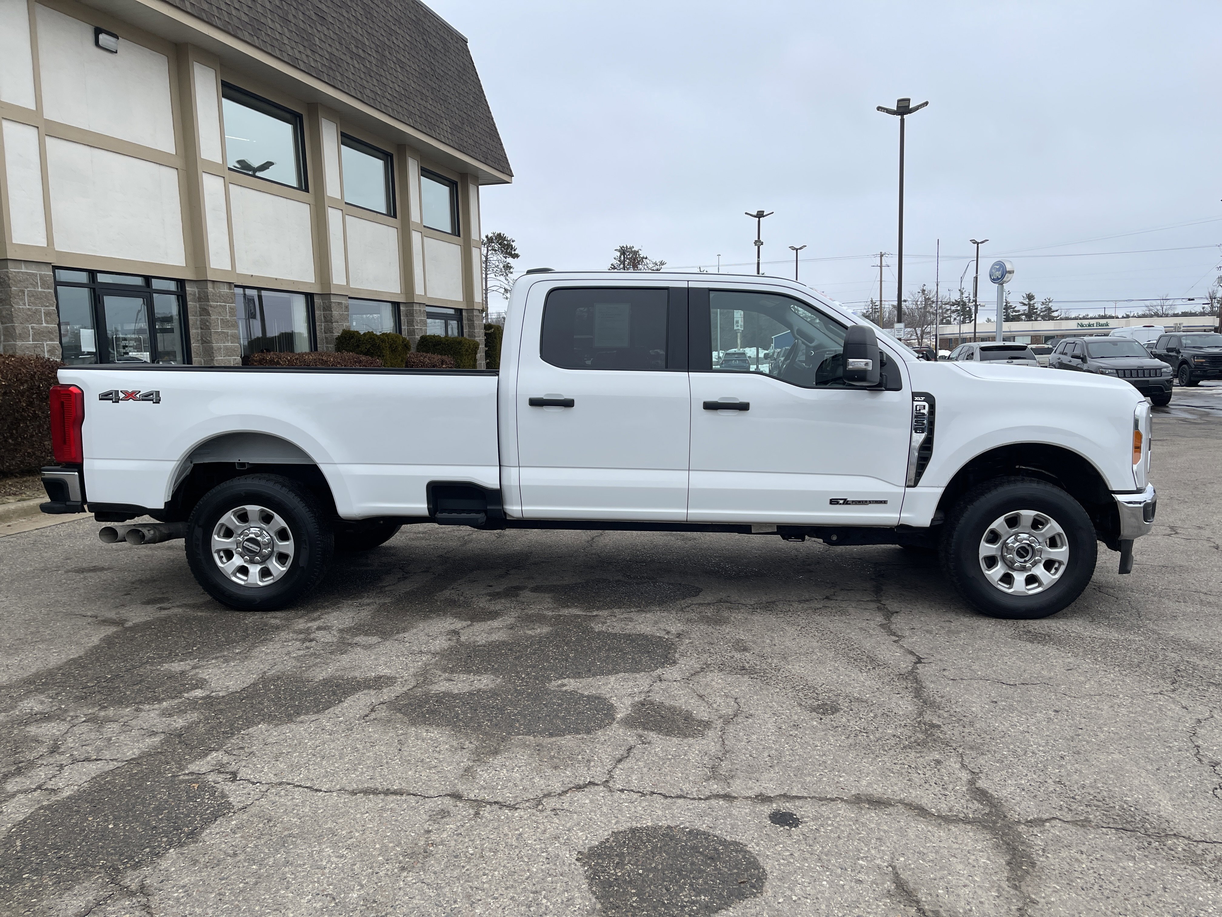 Certified 2023 Ford F250 XLT image 2