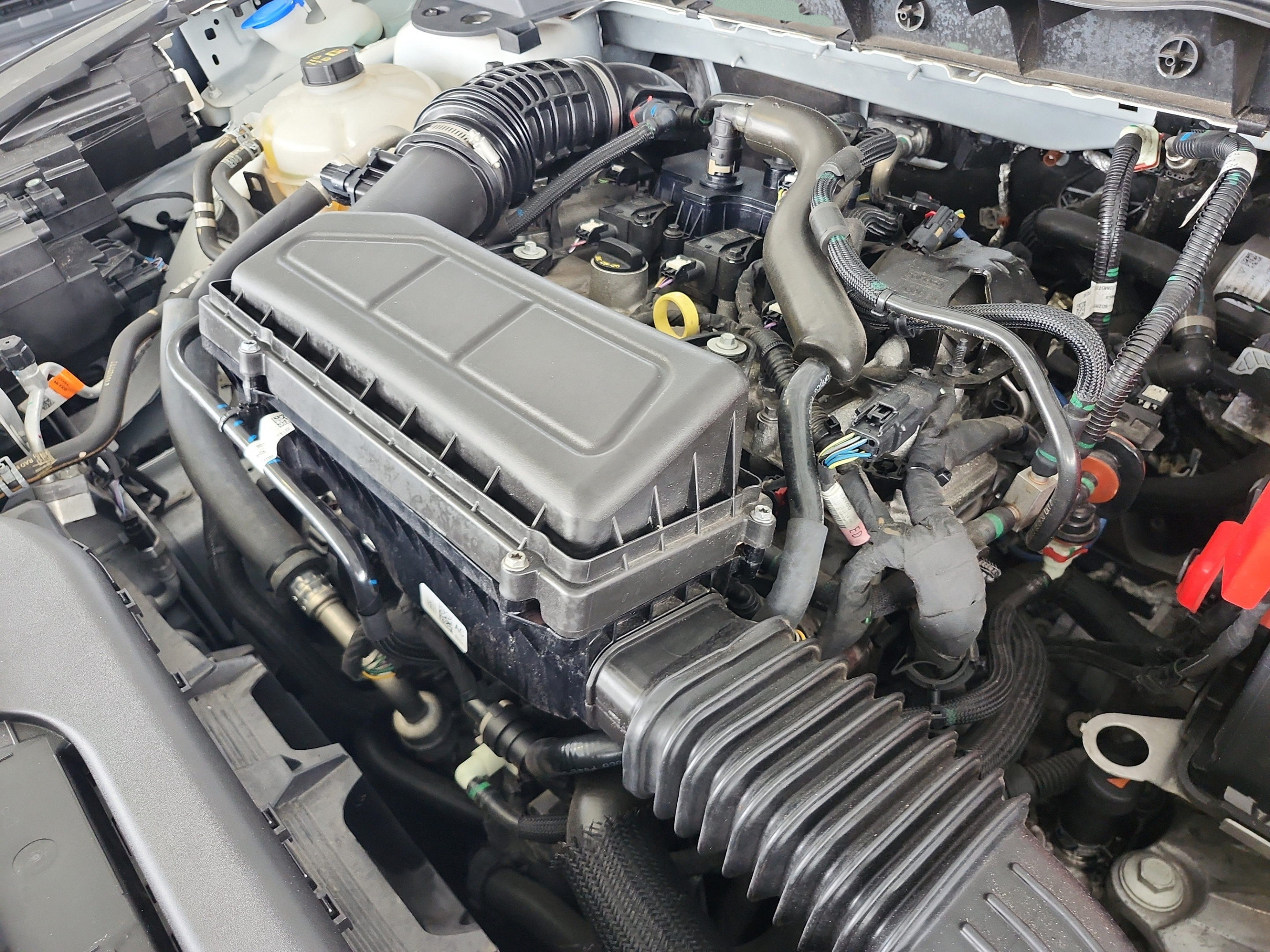 Certified 2023 Ford Escape ST-Line FWD image 23