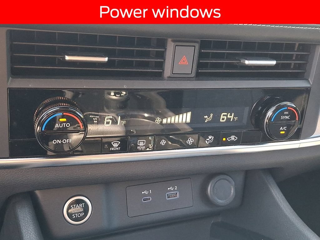 Used 2023 Nissan Rogue SV AWD/4WD image 15