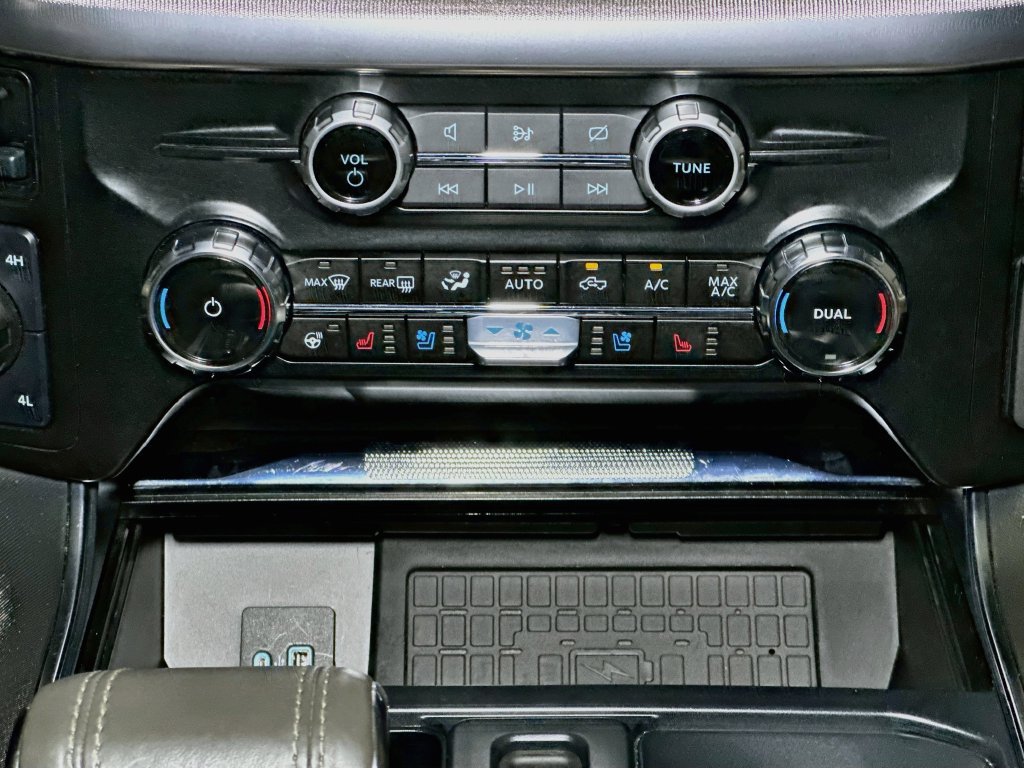 Certified 2024 Ford F150 Platinum w/ Equipment Group 703A Plus AWD/4WD image 32