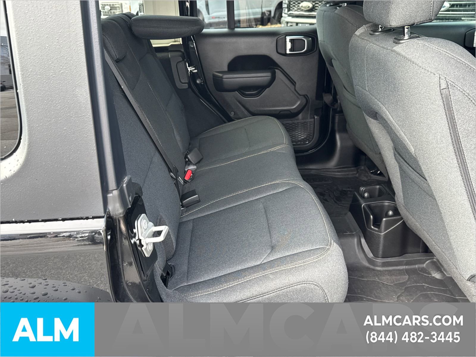 Used 2024 Jeep Wrangler Willys image 17