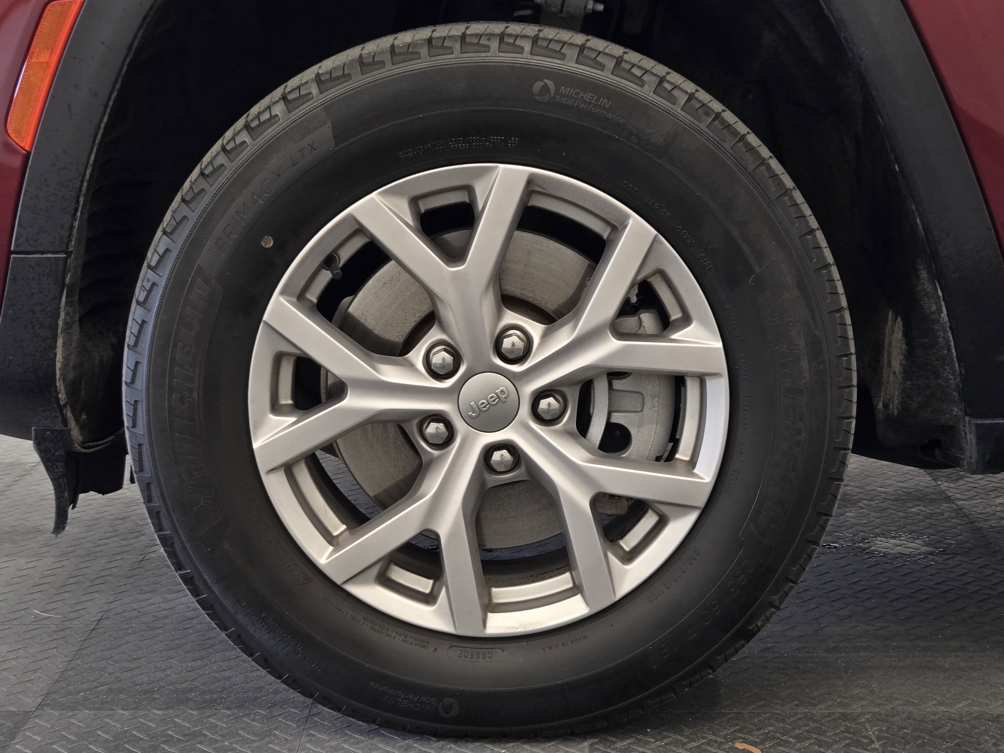 Used 2021 Jeep Grand Cherokee L Limited image 10