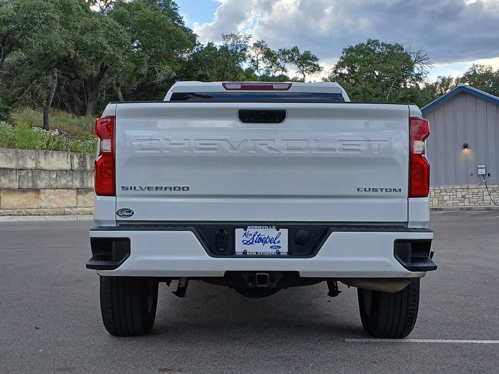 Used 2024 Chevrolet Silverado 1500 Custom AWD/4WD image 4