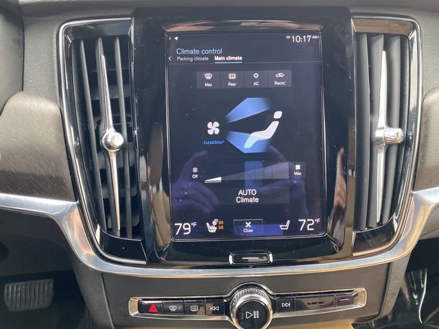 Used 2018 Volvo V90 T6 Cross Country w/ Protection Package image 22