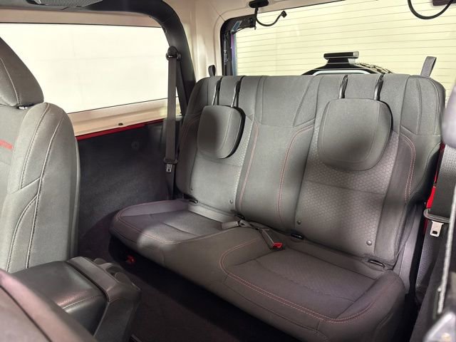Used 2021 Jeep Wrangler Rubicon AWD/4WD image 12
