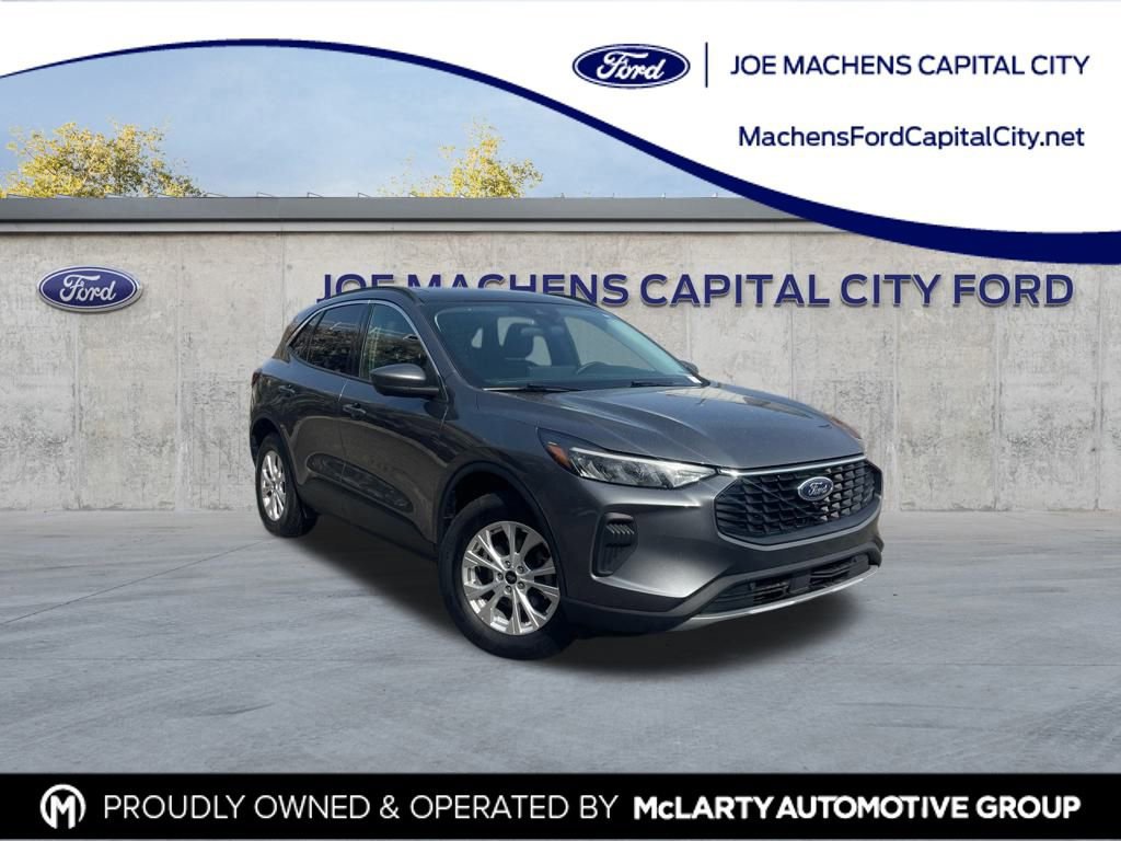 Certified 2023 Ford Escape Active w/ Tech Pack #2 image 7