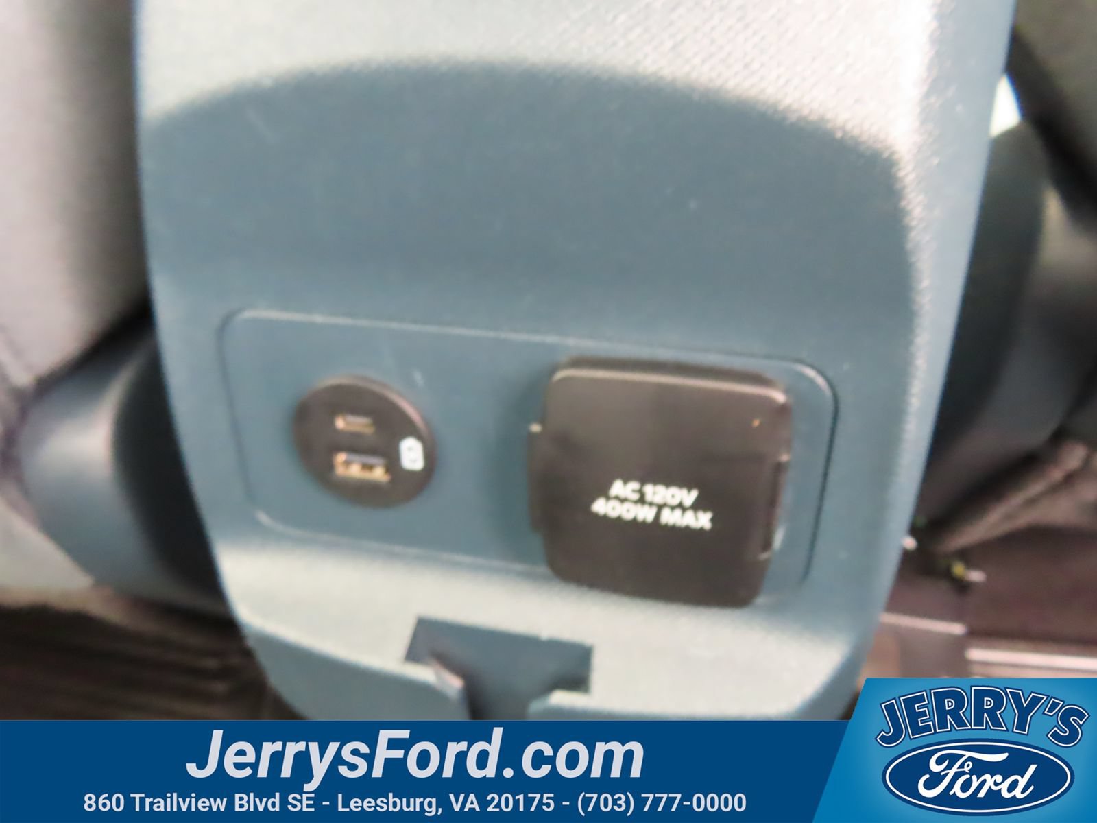 Certified 2024 Ford Maverick XLT w/ XLT Luxury Package AWD/4WD image 39