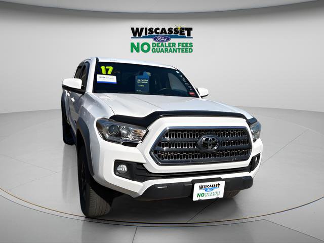 Used 2017 Toyota Tacoma TRD Off-Road w/ Premium & Technology Package AWD/4WD image 1