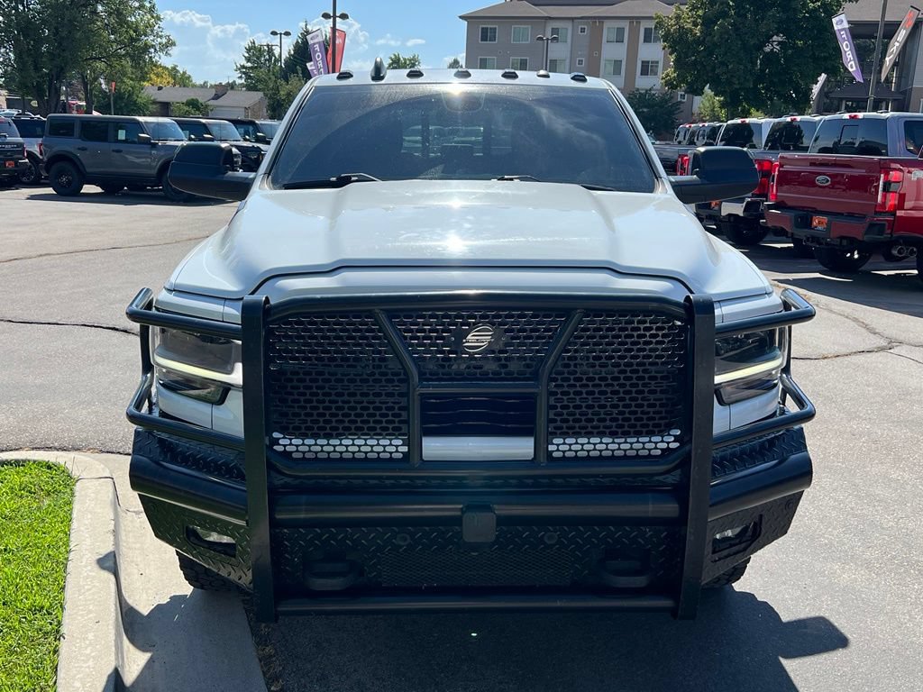 Used 2022 RAM 3500 Laramie AWD/4WD image 4