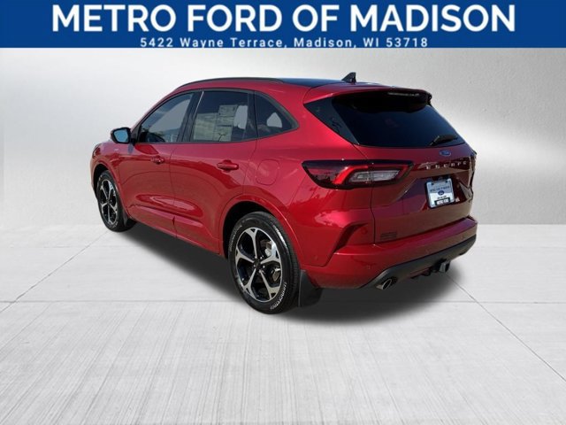 Certified 2023 Ford Escape ST-Line Elite w/ Premium Technology Package AWD/4WD image 4